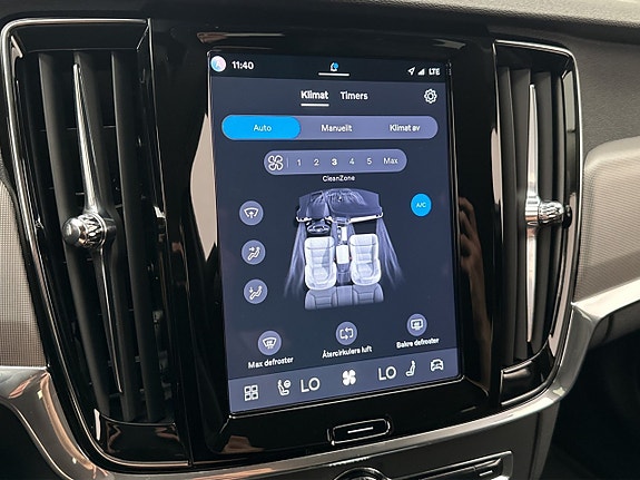 Volvo V90 21 of 30