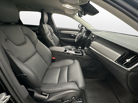 Volvo V90 12 of 30