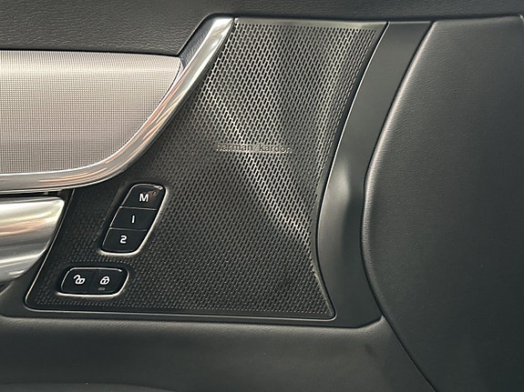 Volvo V90 16 of 30