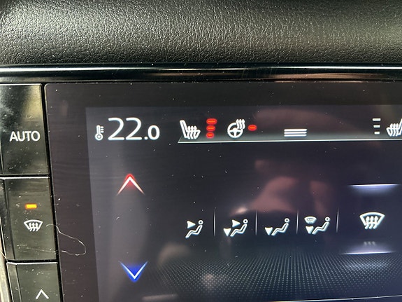 Mazda MX-30 18 of 25