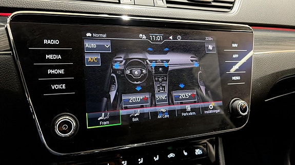 Skoda Superb 21 of 24