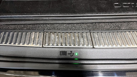 Skoda Superb 13 of 24