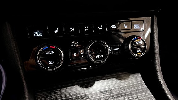 Skoda Superb 24 of 24