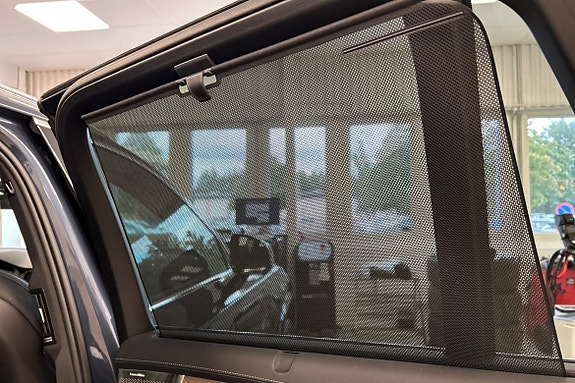 Volvo XC90 25 of 30