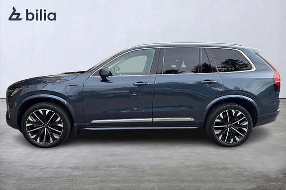Volvo XC90 3 of 30