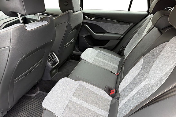 Skoda Octavia 12 of 13