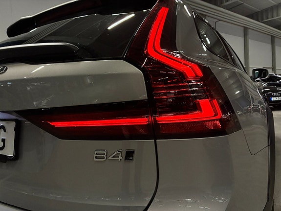 Volvo V90 Cross Country 16 of 25