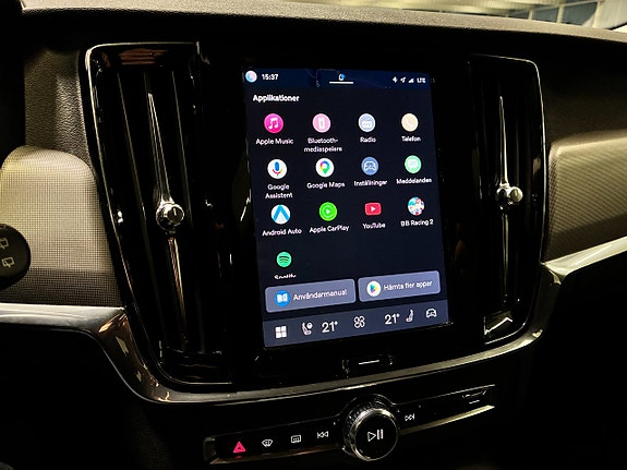 Volvo V90 Cross Country 17 of 25