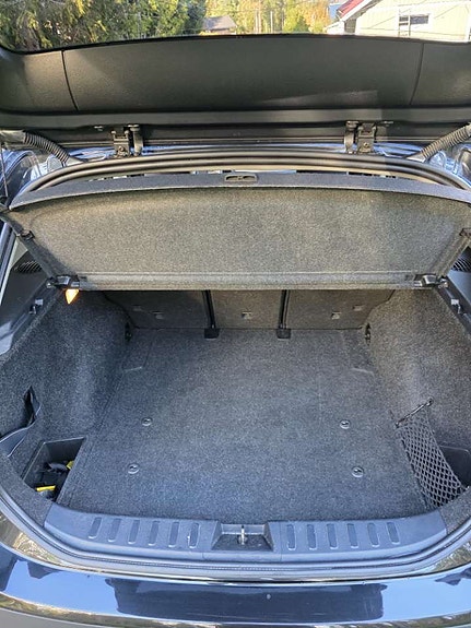 BMW X1 4 of 6