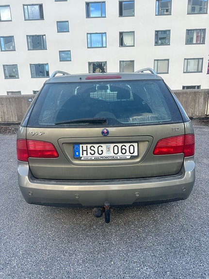 Saab 9-5 2 of 6
