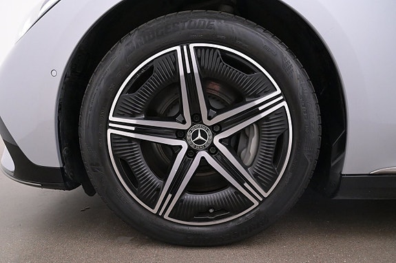 Mercedes-Benz EQE300 27 of 27