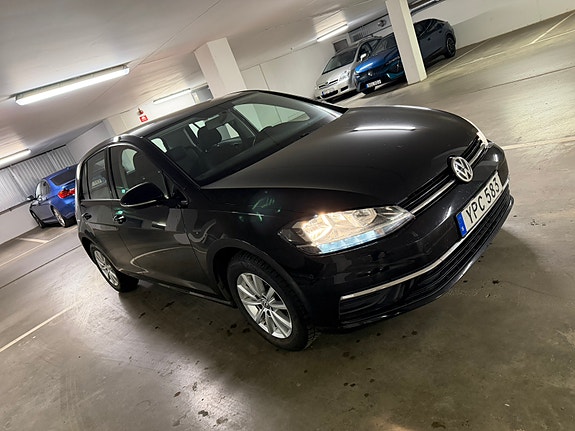 Volkswagen Golf VII 12 of 12