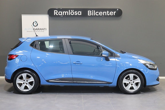 Renault Clio 12 of 26
