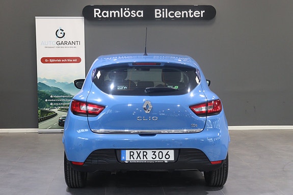 Renault Clio 14 of 26