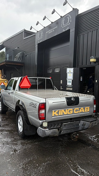 Nissan Navara 3 of 6
