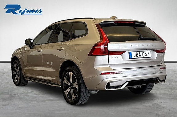 Volvo XC60 4 of 30