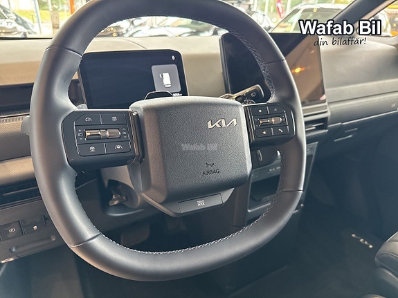 Kia PV5 10 of 15