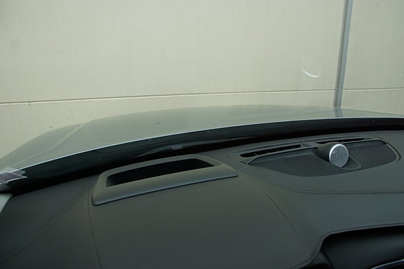 Volvo XC90 24 of 30