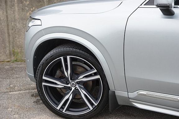 Volvo XC90 7 of 30