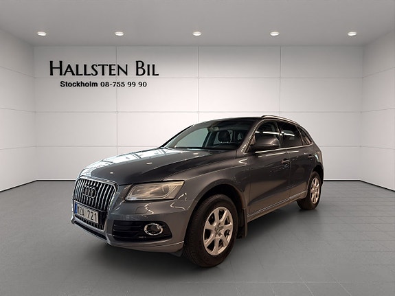Audi Q5 2 of 23