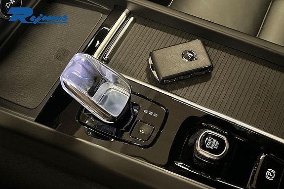 Volvo XC60 11 of 12