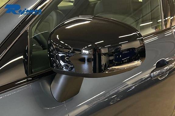 Volvo XC60 12 of 12