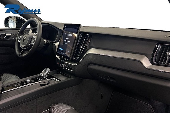Volvo XC60 4 of 12