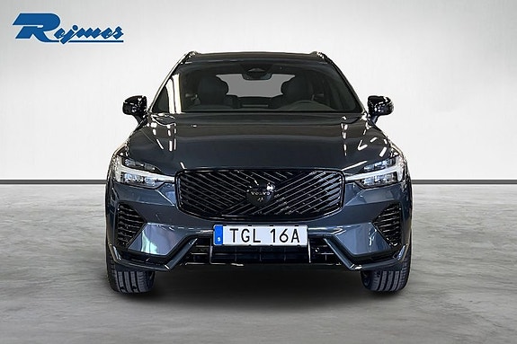 Volvo XC60 3 of 12