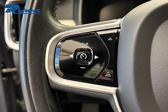 Volvo V90 Cross Country 14 of 26
