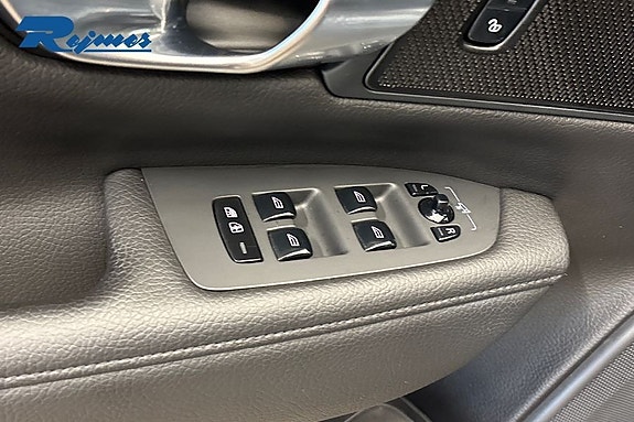 Volvo V90 Cross Country 18 of 26