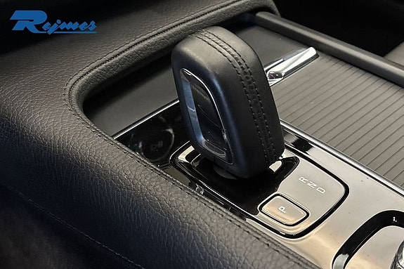 Volvo V90 Cross Country 16 of 26