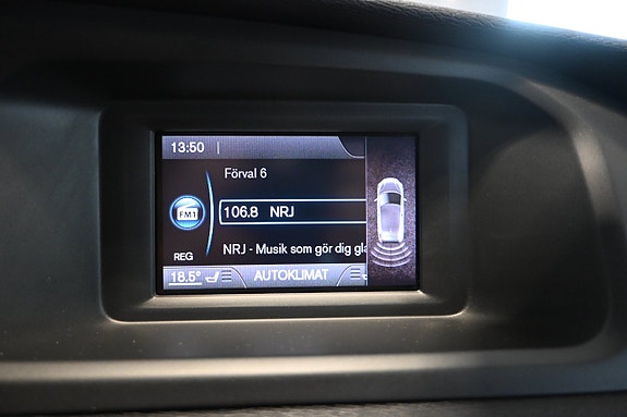 Volvo V40 15 of 22