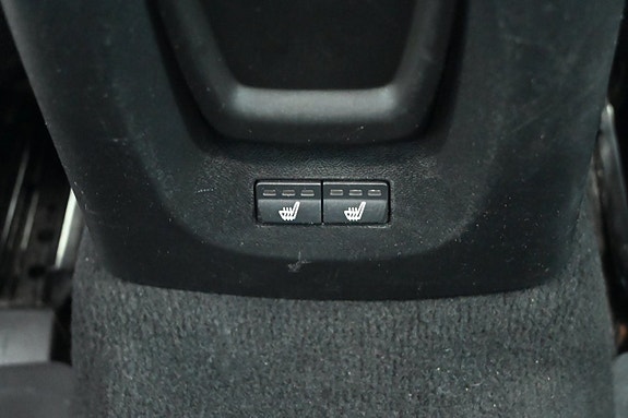 Volvo V40 17 of 22