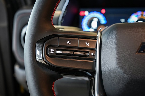Chevrolet Colorado 25 of 30