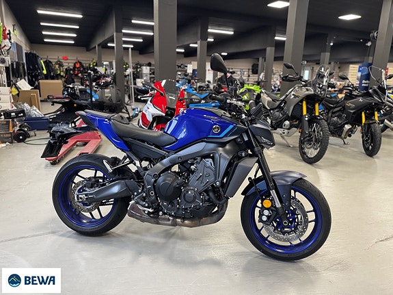 Yamaha MT-09 *DEMO 3 of 5