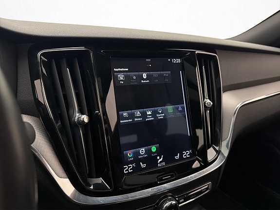 Volvo S60 25 of 30