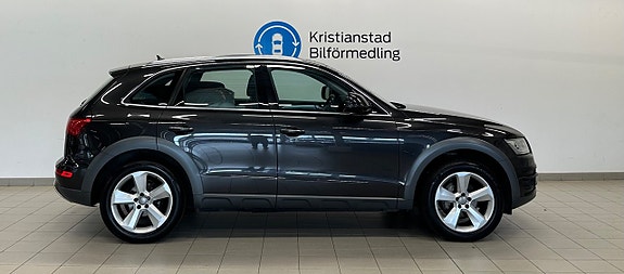 Audi Q5 6 of 12