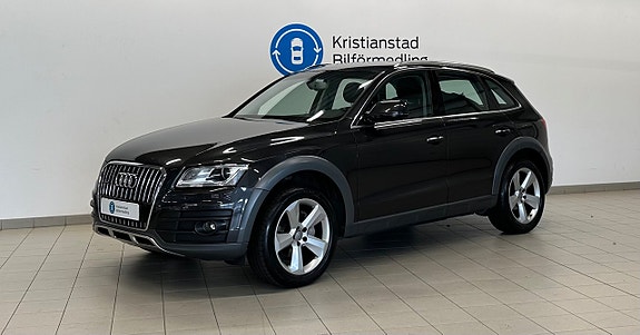 Audi Q5 2 of 12