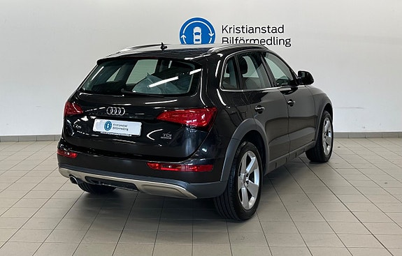Audi Q5 8 of 12