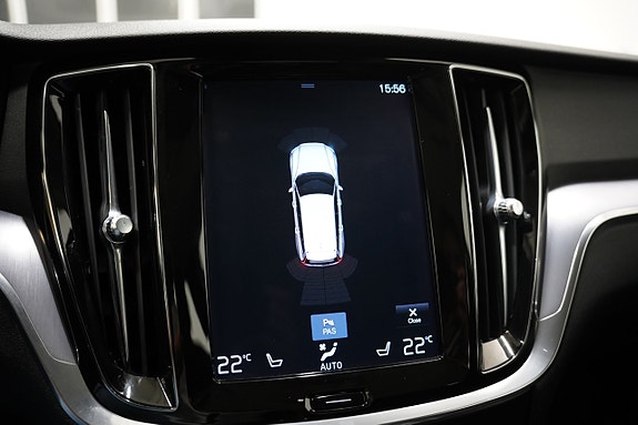 Volvo V60 13 of 20