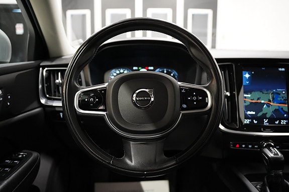 Volvo V60 10 of 20