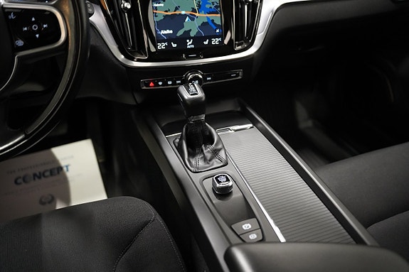 Volvo V60 12 of 20