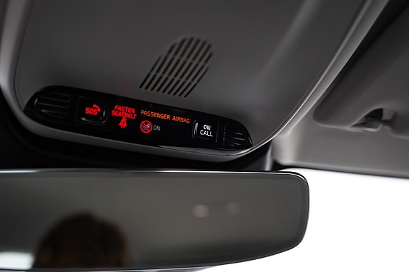 Volvo V60 17 of 20