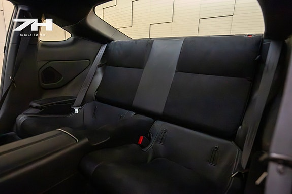 Toyota GR86 16 of 21