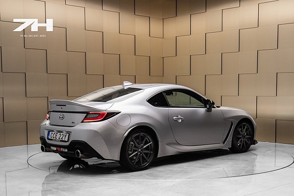 Toyota GR86 5 of 21