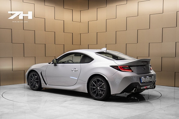Toyota GR86 3 of 19