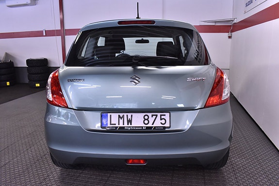 Suzuki Swift 6 of 15