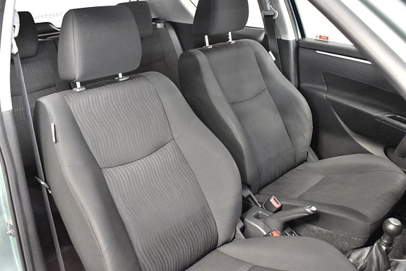 Suzuki Swift 11 of 15