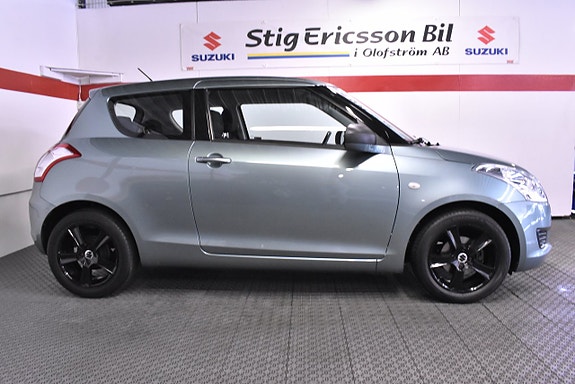 Suzuki Swift 2 of 15