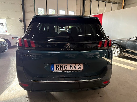 Peugeot 5008 6 of 16